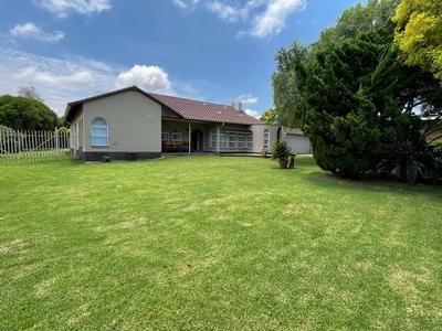 House For Sale in Aston Manor, Kempton Park